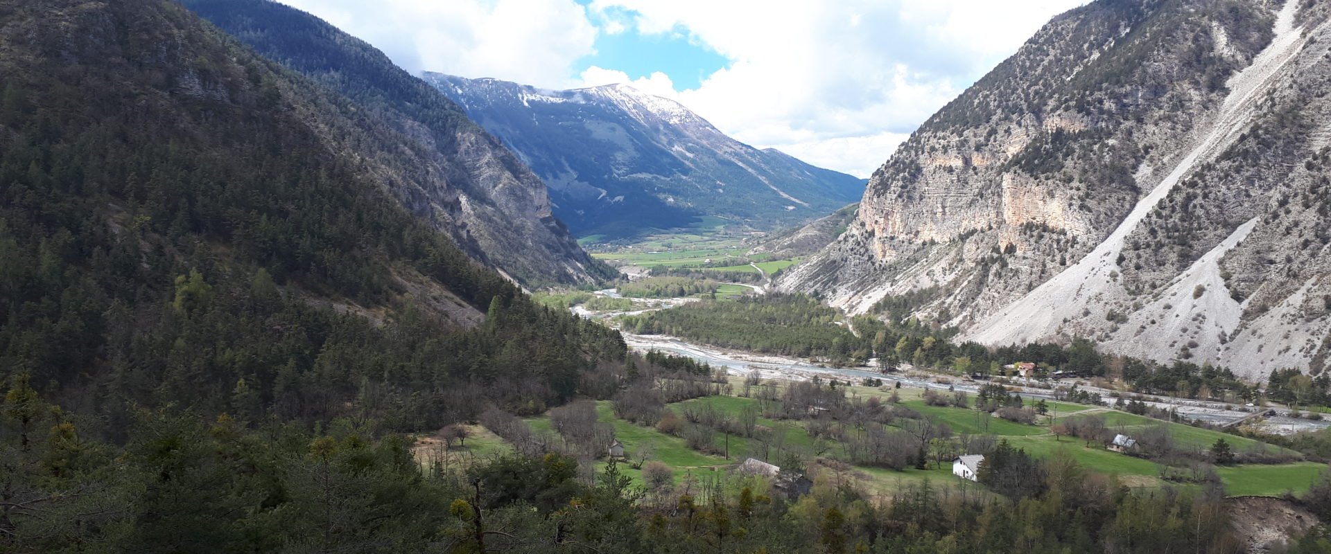 Vue sur la vallée du Verdon