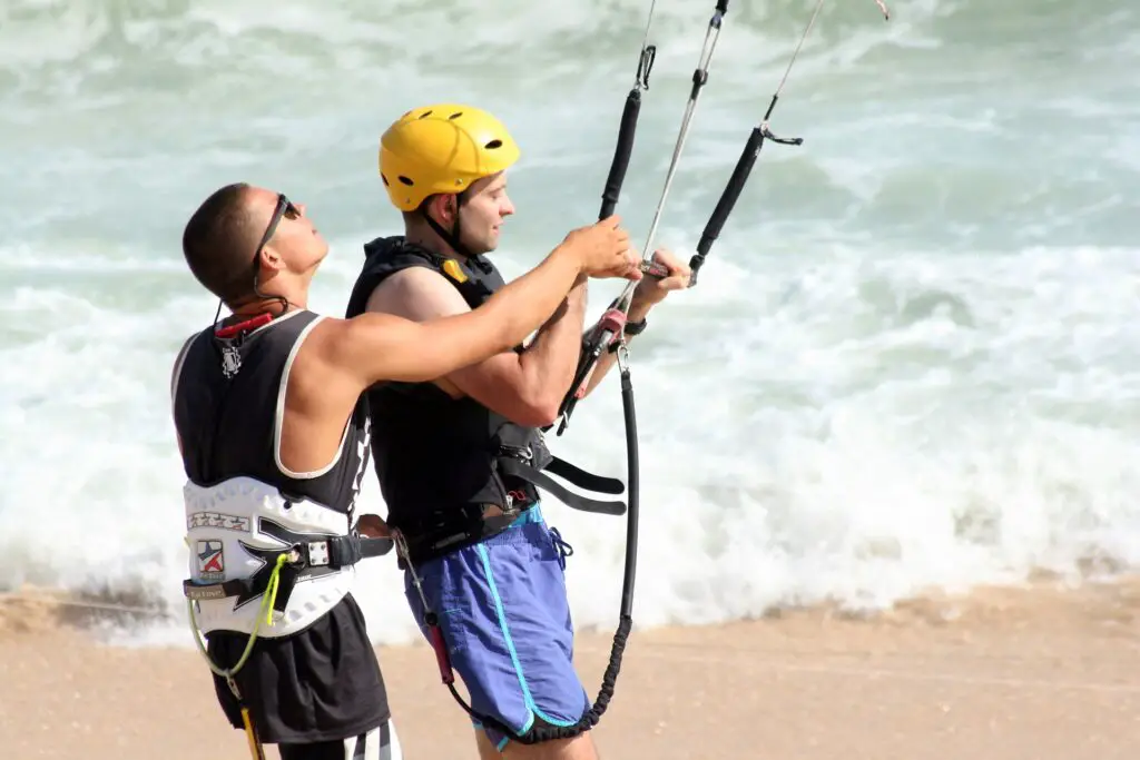 Comment débuter en kitesurf quand on est débutant