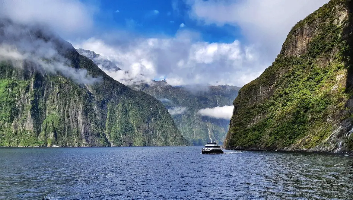 Milford Sound voyage Nouvelle Zélande site incontournable Ile du Sud