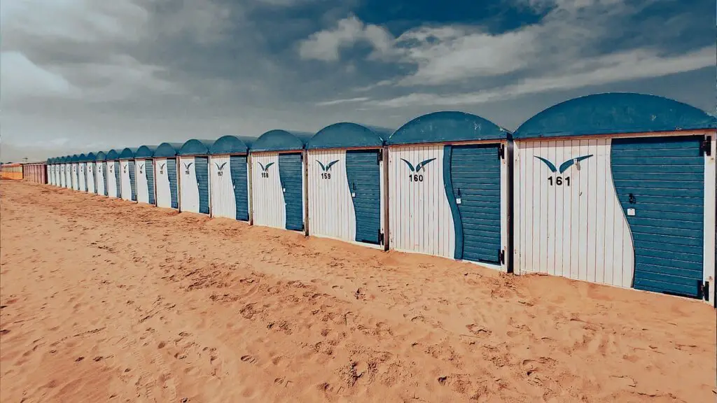 Les cabines des côtes des dunes de Flandres