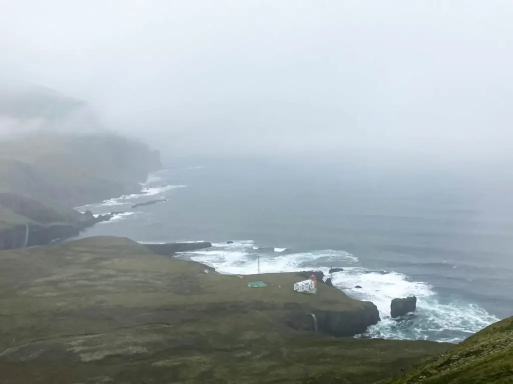 Hornbjargsviti lors d'un trek à Hornstrandir