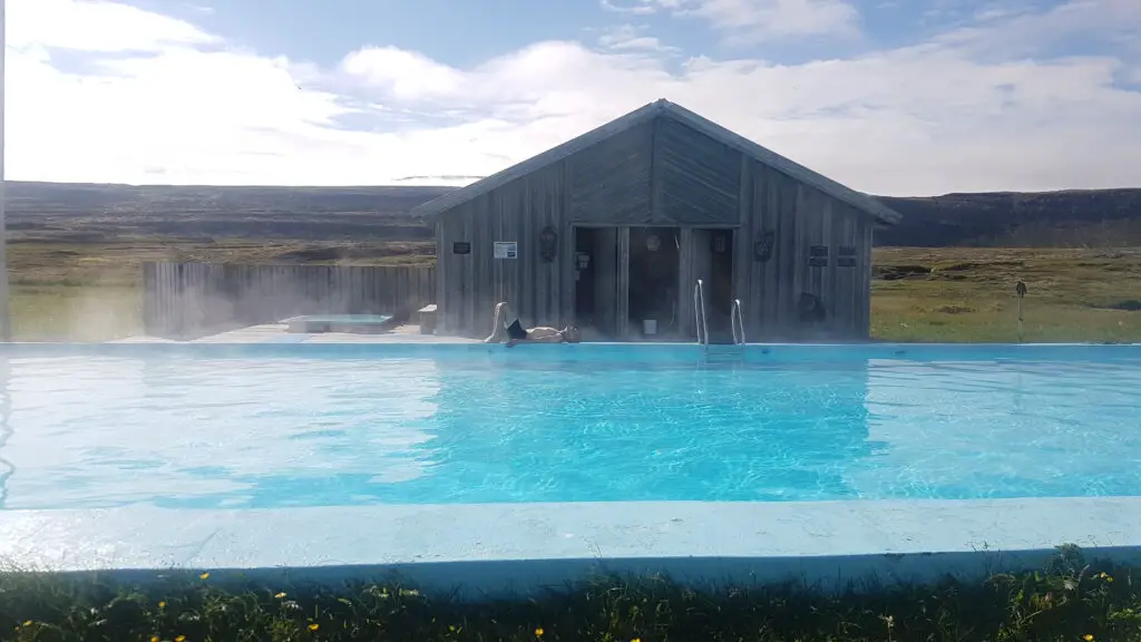 Piscine de Reykjarfjörður