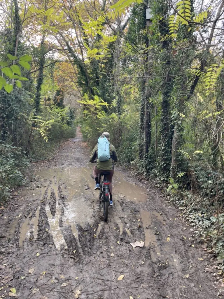 balade vélo avec le sac Vertrail 16 Deuter