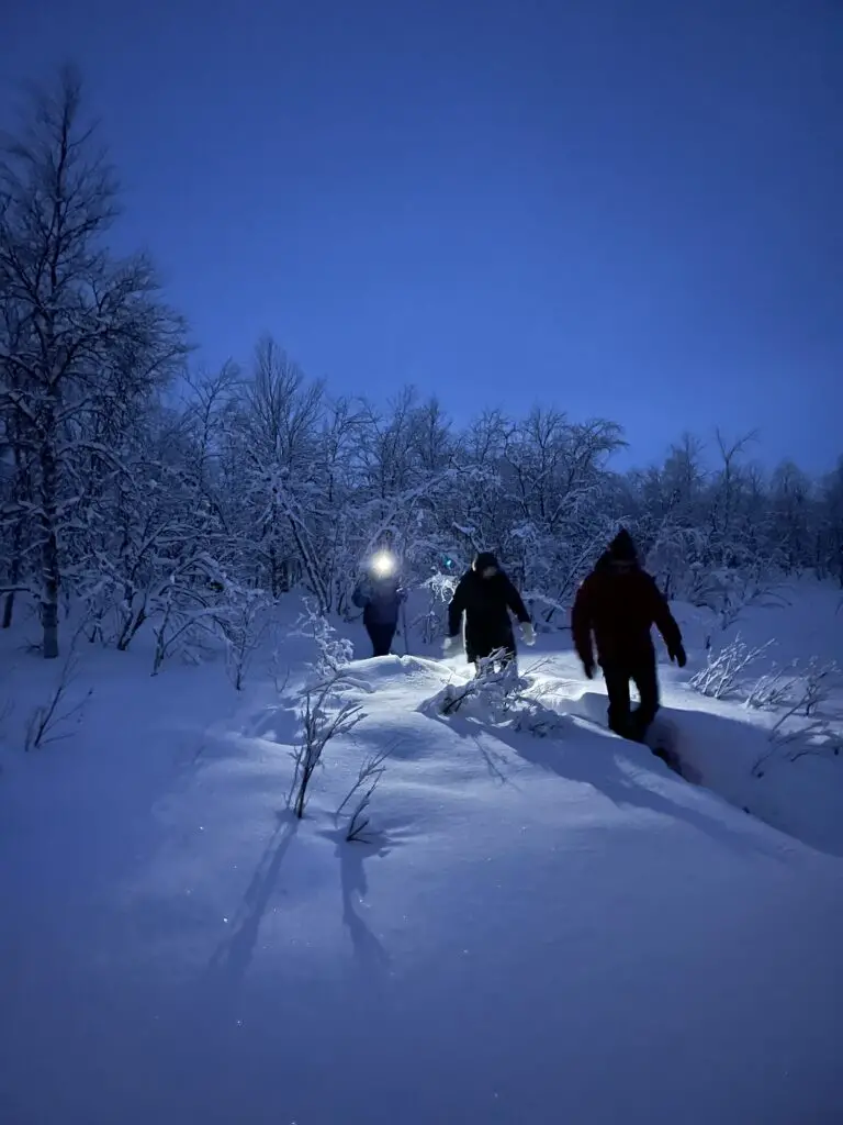 rando raquettes à neige en laponie suédoise