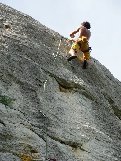 escalade dans les alpilles